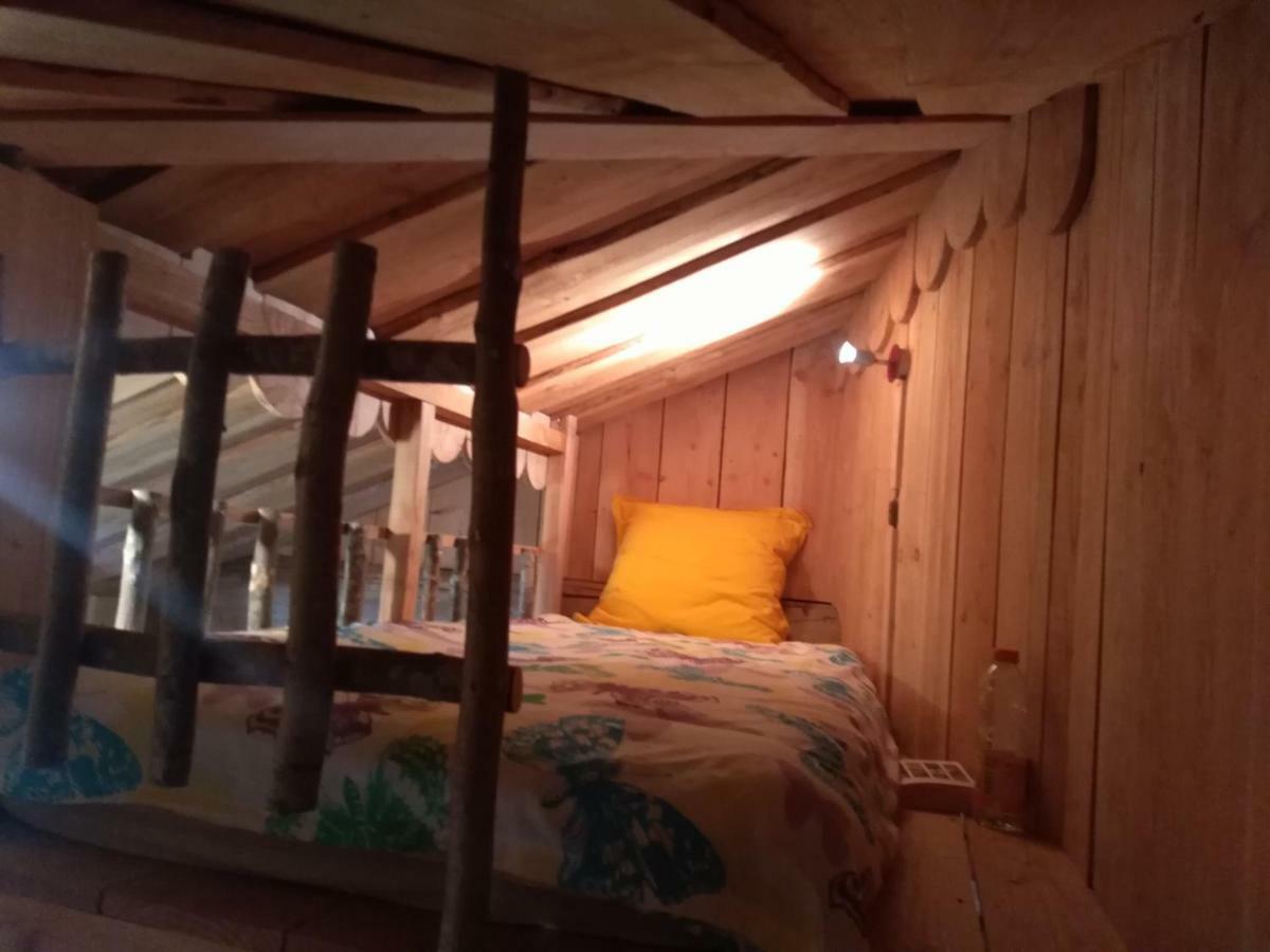 OrconteLa Fuste Des Garceaux住宿加早餐旅馆 外观 照片